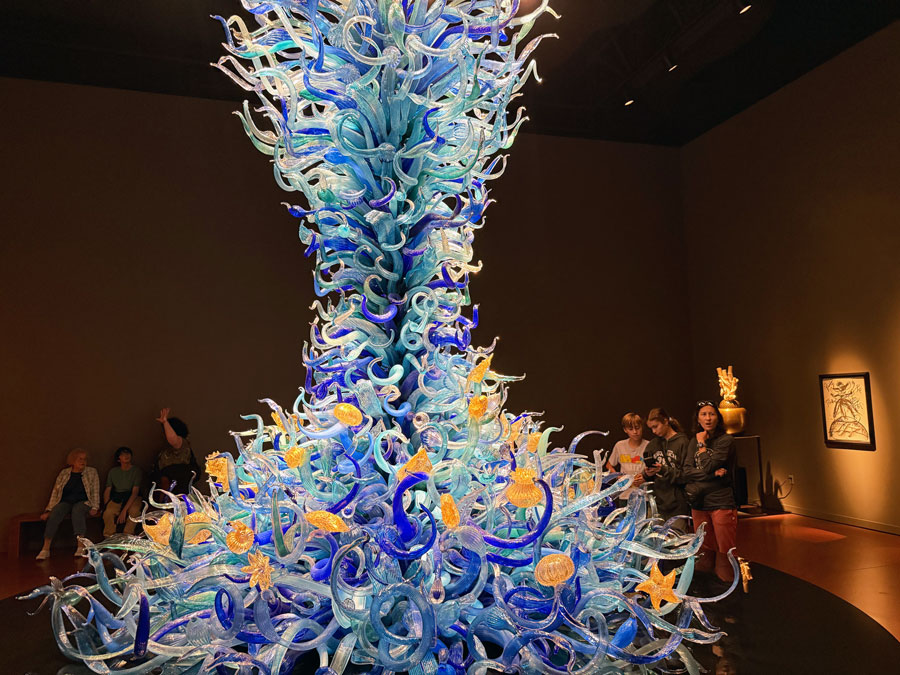 'Sealife Tower' at Chihuly Garden and Glass