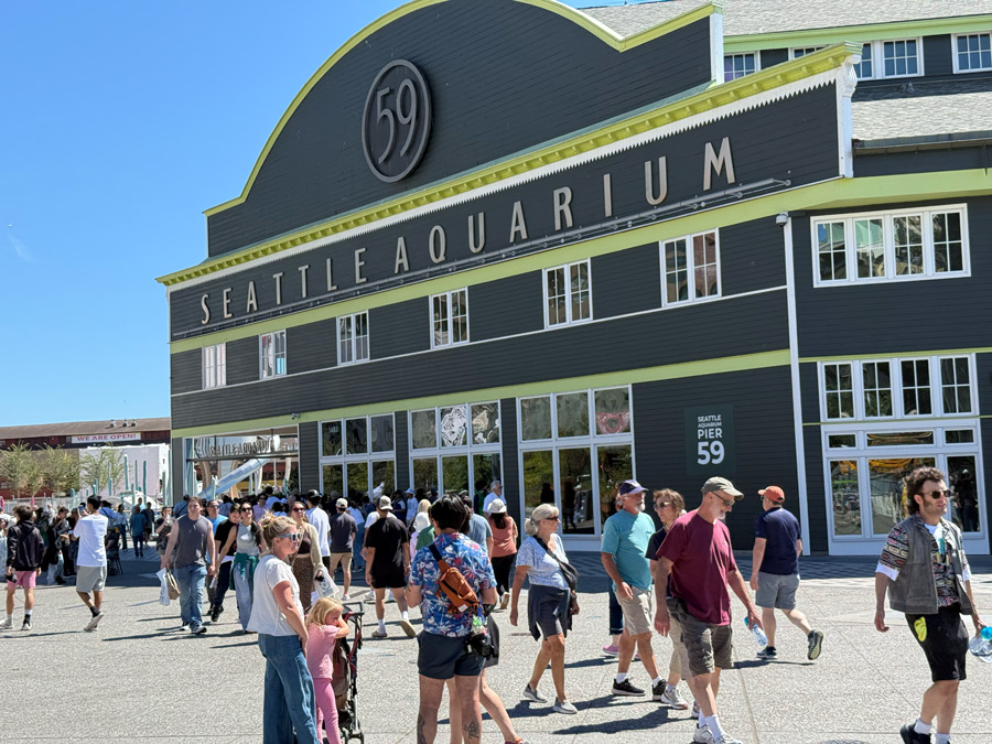 Seattle Pier 59 - Seattle Aquarium Building