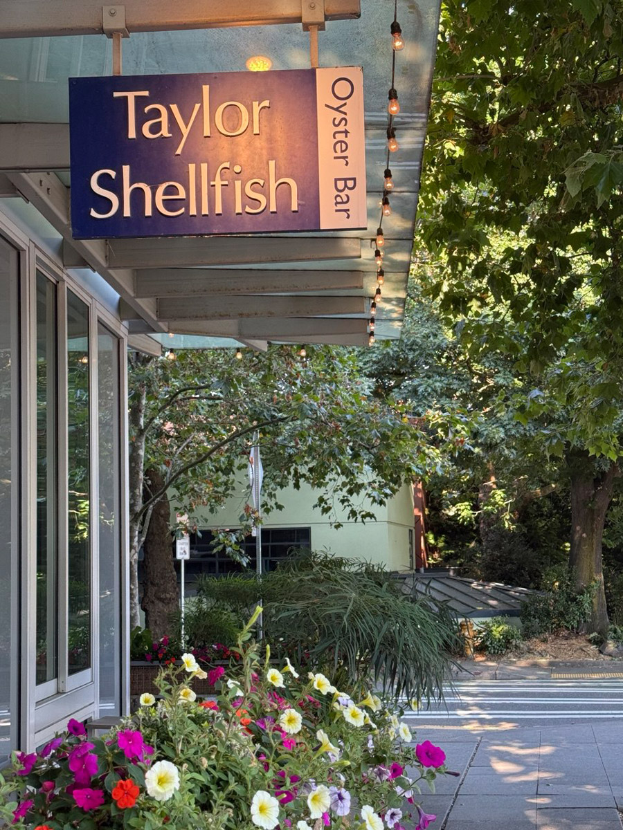 Taylor Shellfish Oyster Bar, Seattle