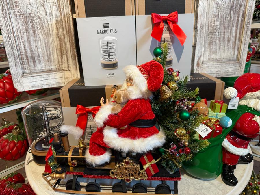 Christmas Boutique 2025 at Roger's Gardens