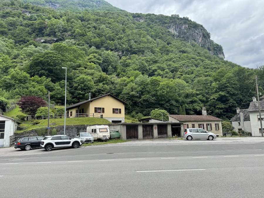 Wherever you look, there are Alps everywhere.
