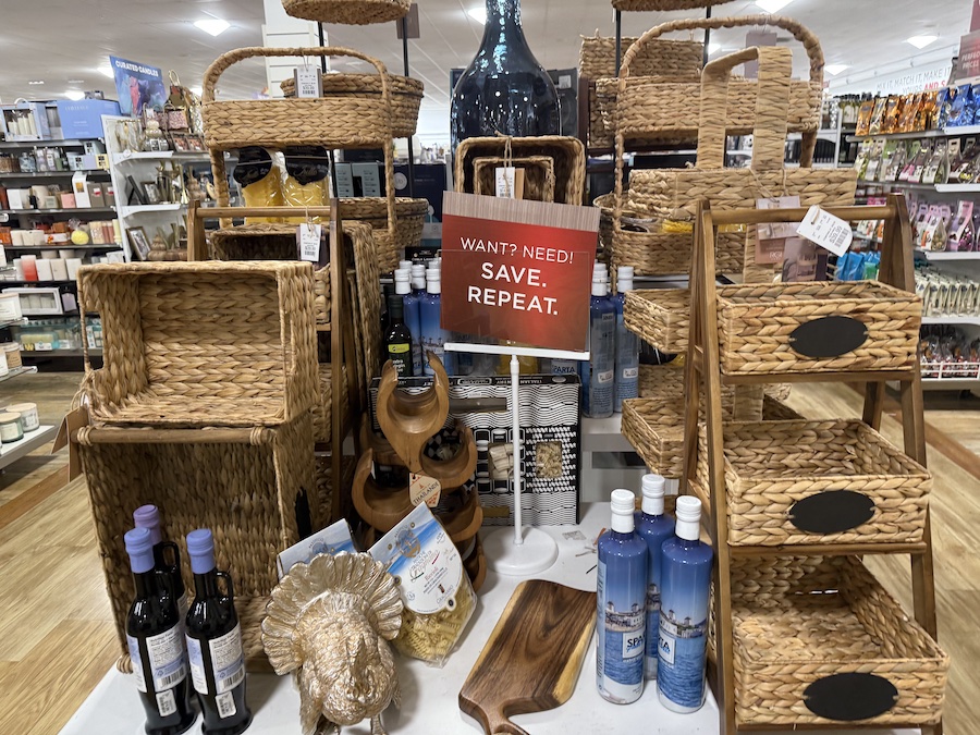 Wicker baskets are a great addition to your fall interior.