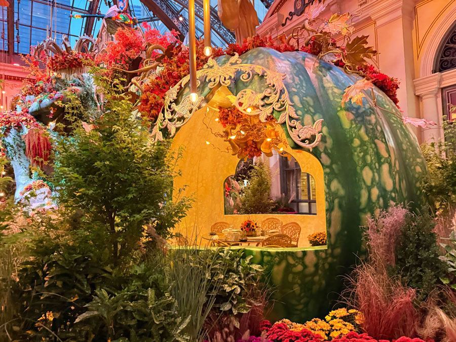 Autumn Majesty Display at Bellagio Resort & Casino