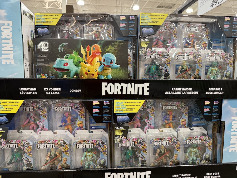 Fortnite Legendary Series 6” 5-Figure Pack showcased in its large box on the toys shelf.