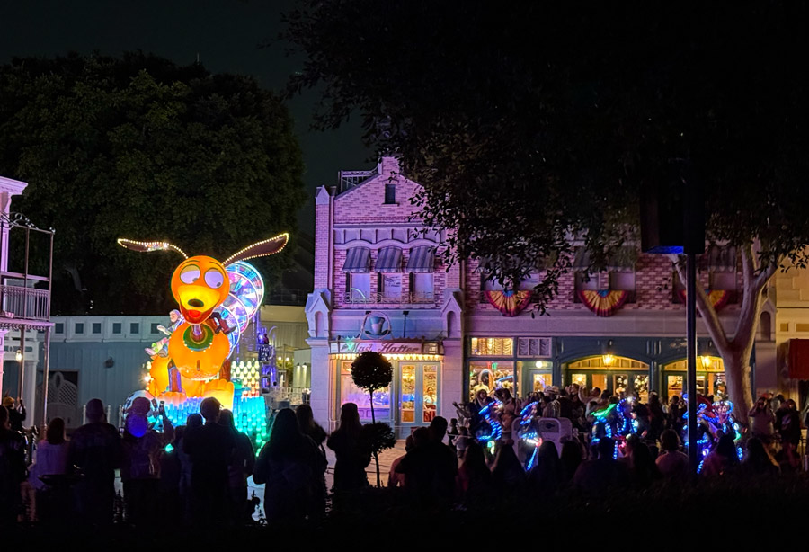 Evening atmosphere at Disneyland