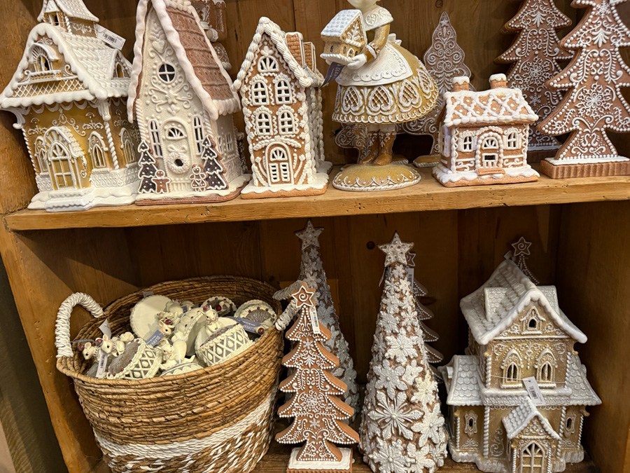 Gingerbread House Decorations at Roger's Gardens