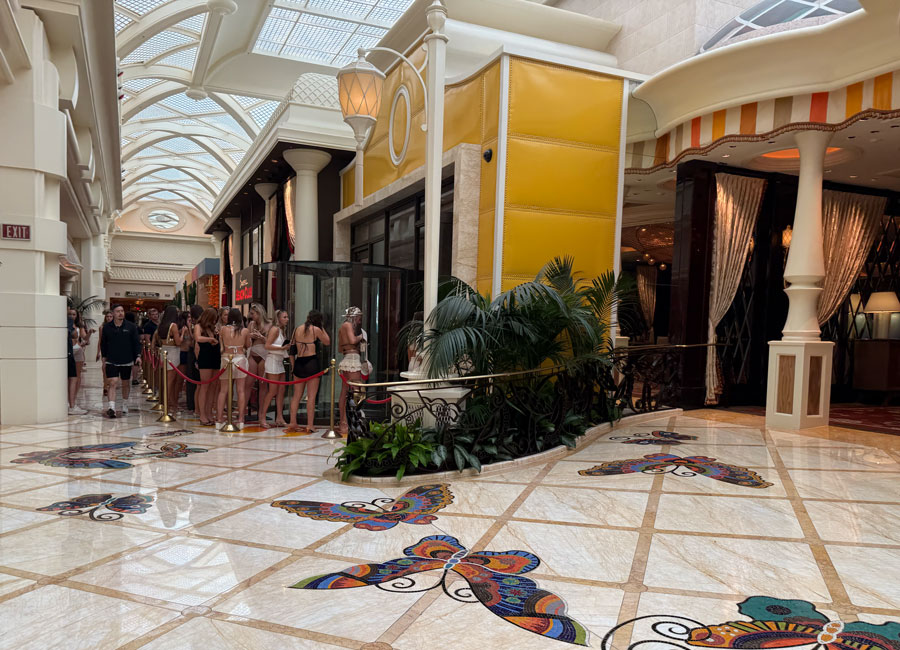 Line outside Encore Beach Club Las Vegas