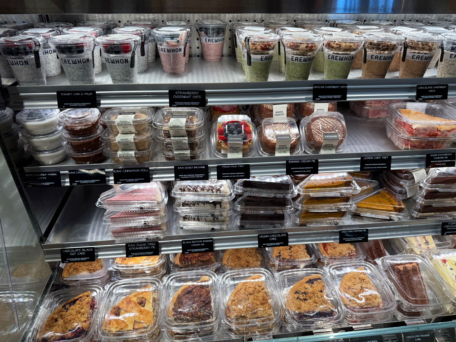Ready-made smoothies and desserts at the Erewhon