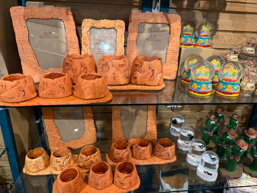 Red rock photo frames at The Naja