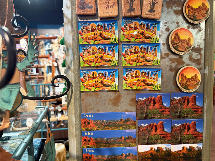 Souvenir fridge magnets from Sedona - The Naja store