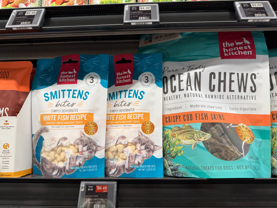 Treats for cats and dogs at Erewhon