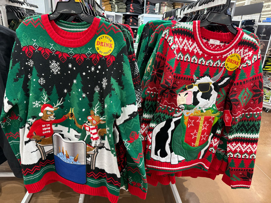 Ugly sweaters at Walamrt