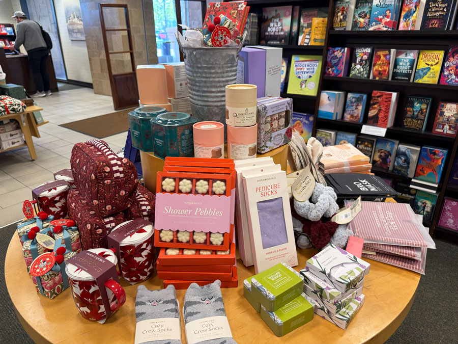 Beauty gifts at Barnes & Noble