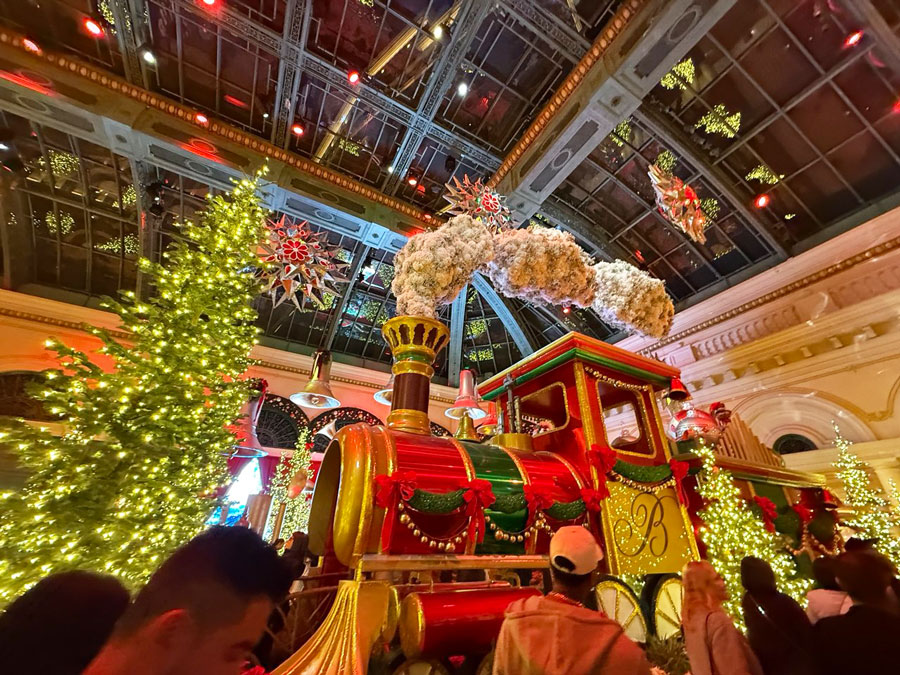 Bellagio holiday train