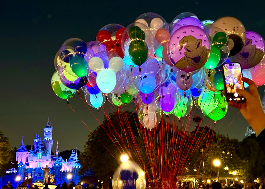 Disneyland’s Paint The Night Parade savings tips