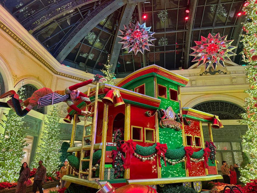 Elf acrobat on a wagon - the Bellagio Conservatory and Botanical Gardens in Las Vegas