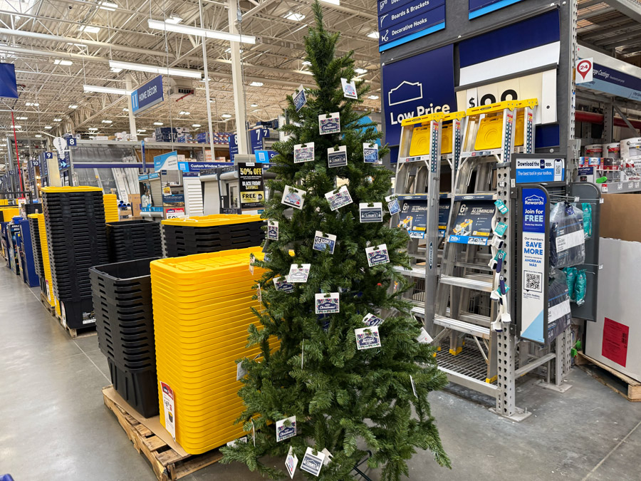 Lowe's Cyber Monday deals on ladders