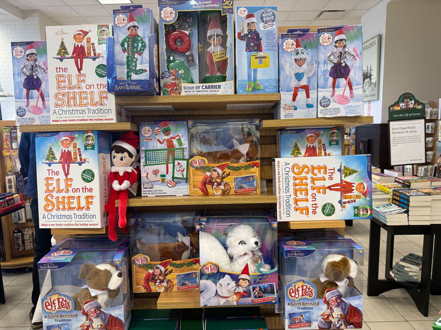 'The Elf on the Shelf: A Christmas Tradition' at Barnes & Noble