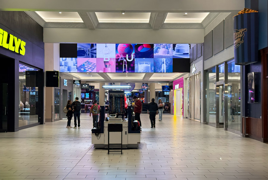 Miracle Mile Shops at Planet Hollywood