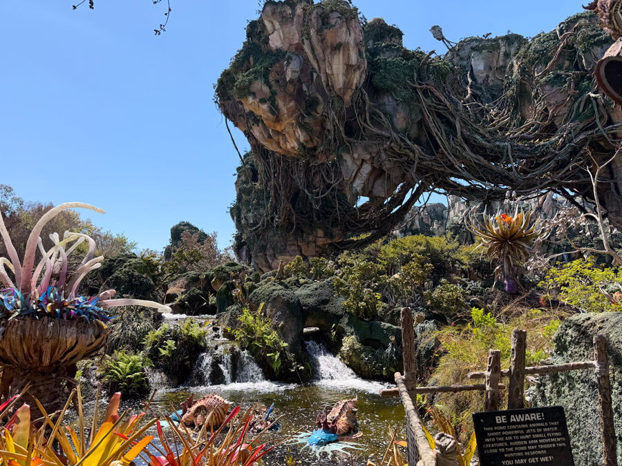 Pandora World of Avatar at Disney’s Animal Kingdom with floating mountains and waterfalls in Orlando.