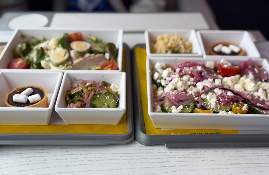 Brightline Premium meal, onboard service.