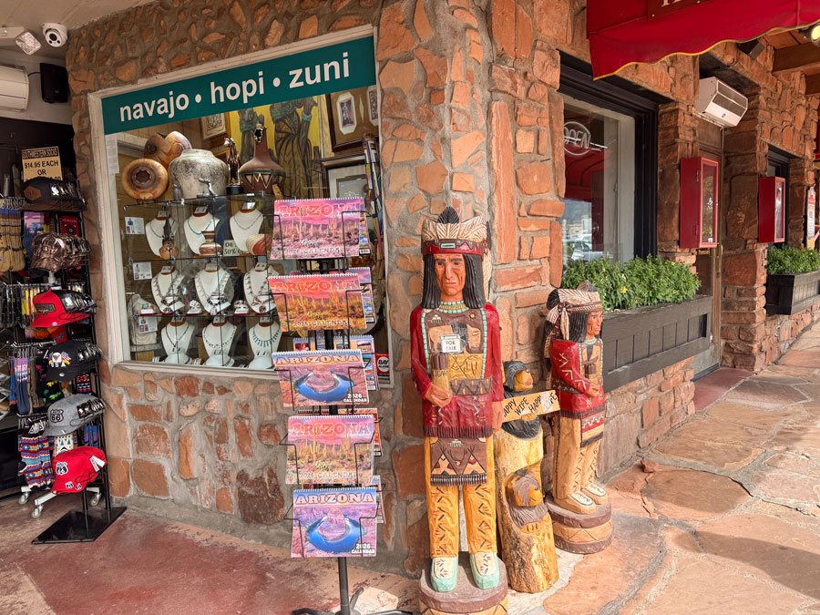 Indian Touch of Sedona shop, AZ