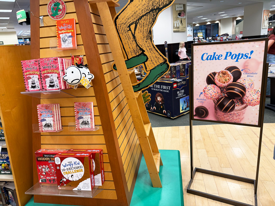 Cake Pops sign at Barnes & Noble Café featuring Birthday Cake and Chocolate Bliss flavors