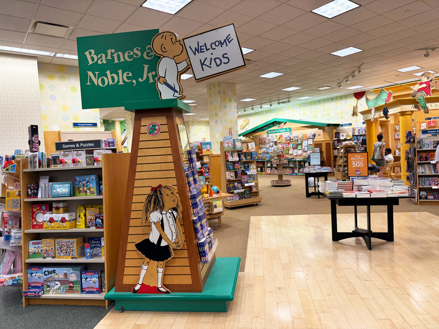 Entrance to the Barnes & Noble Jr. children’s book department